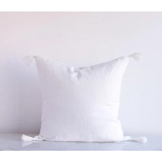 Elba Linen Pillow with Tassels 22x22